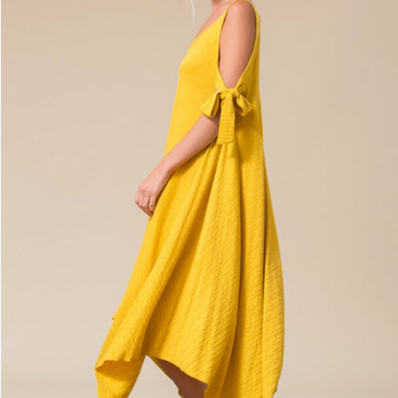 LAST 4‼️JUST IN Handkerchief - Dress - Picture 3 of 4